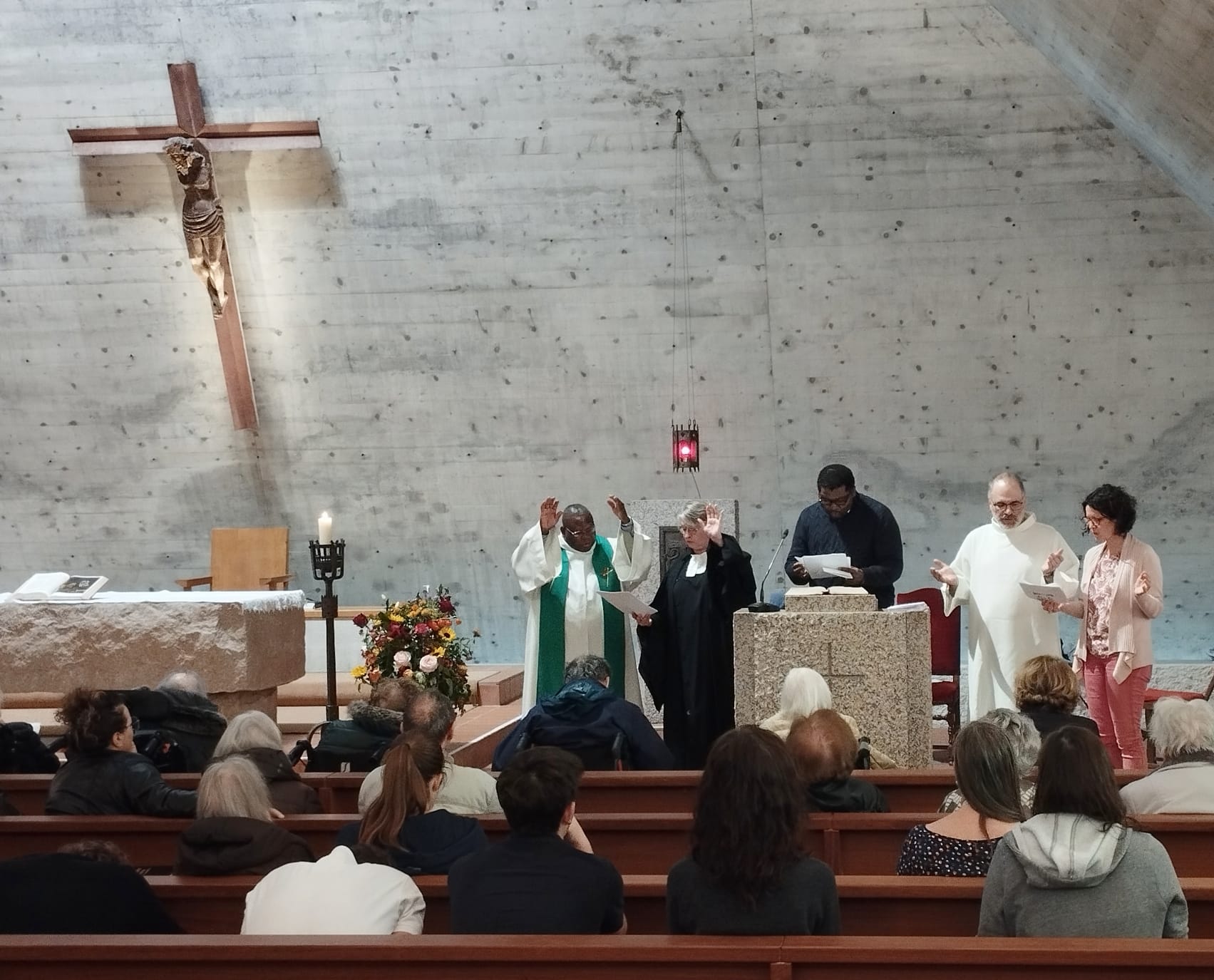 WhatsApp Image 2024-10-03 at 19.54.11